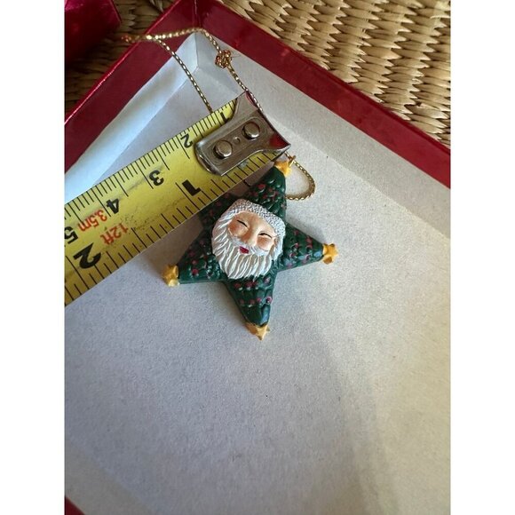 Rothenburg ob der Tauber Santa Star Ornament – With Box & Wrapping - Picture 3 of 8